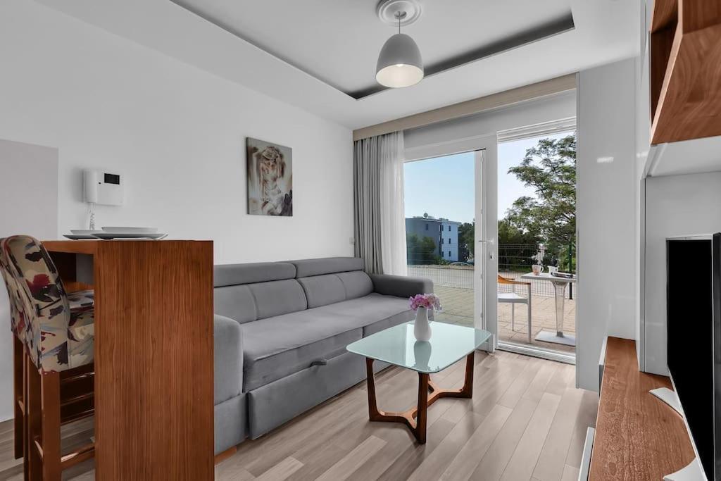 Brotis - Studioapartment - Makarska Exklusiv Promajna Dış mekan fotoğraf