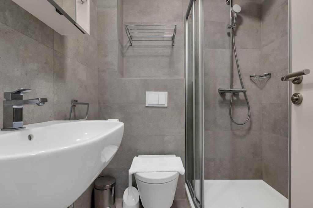 Brotis - Studioapartment - Makarska Exklusiv Promajna Dış mekan fotoğraf